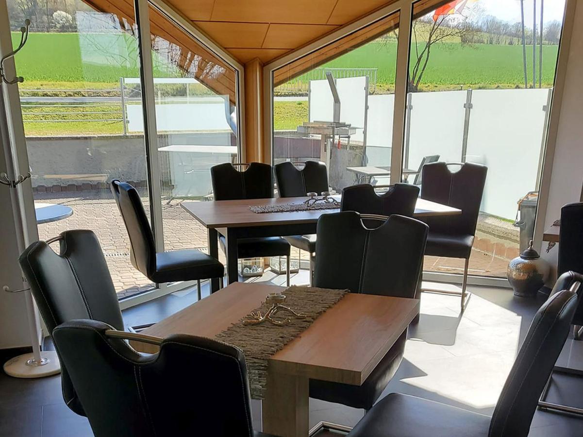 Camping Oase Wahlhausen ภายนอก รูปภาพ